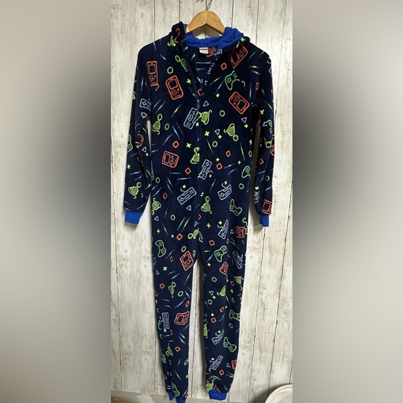 Cat & Jack Other - Cat & Jack Gaming Footsie Pjs Size XL